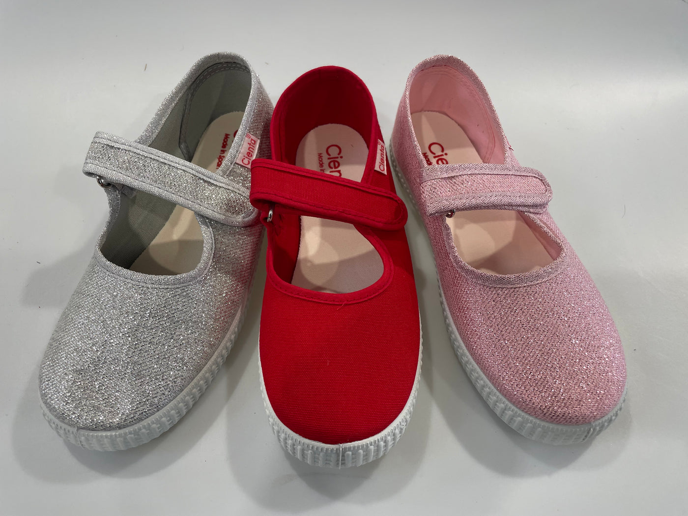 Mixed Samples 33 M EU/2.5 M US Little Kid