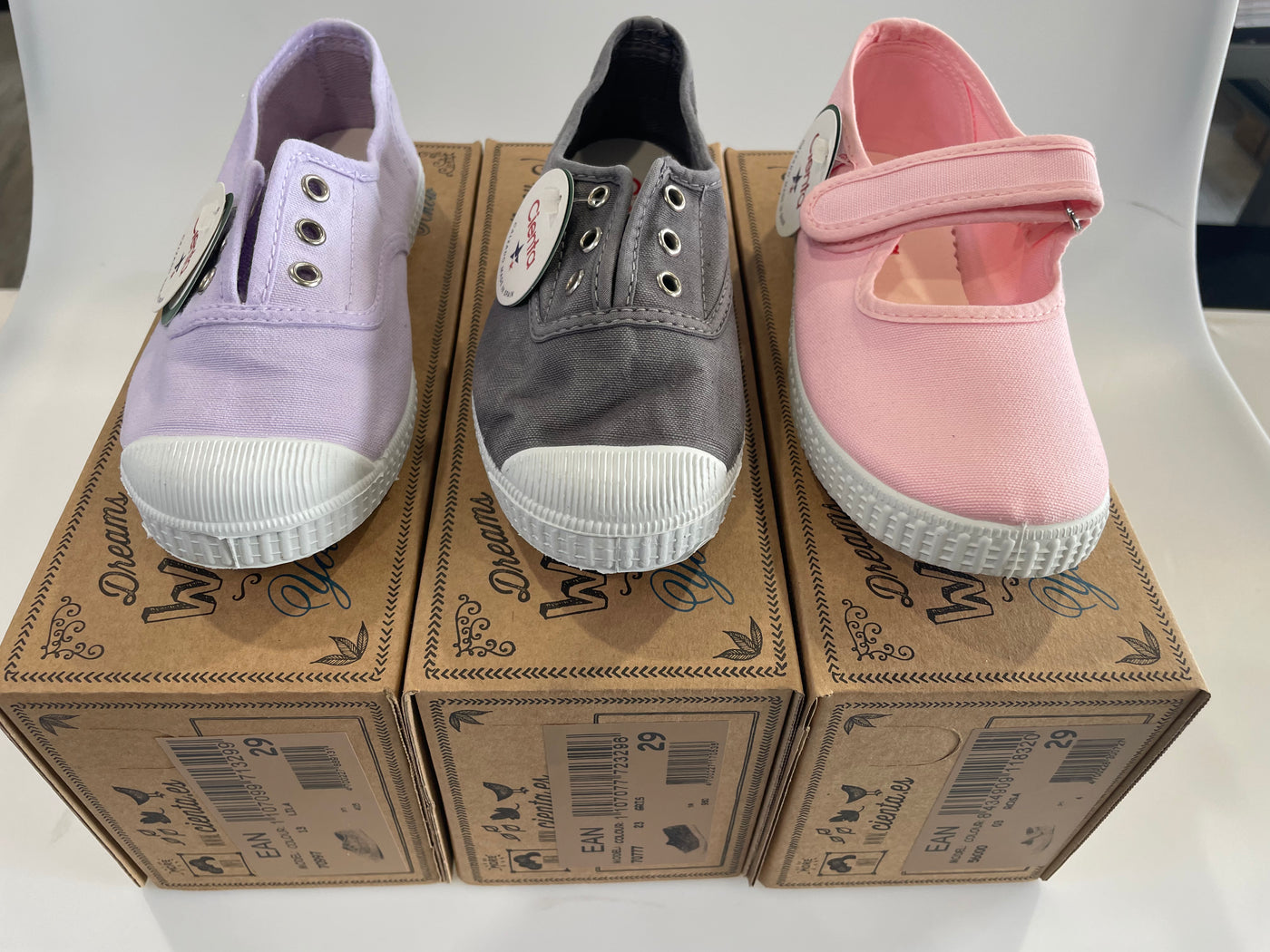 Mixed Samples 29 M EU/11 M US Little Kid