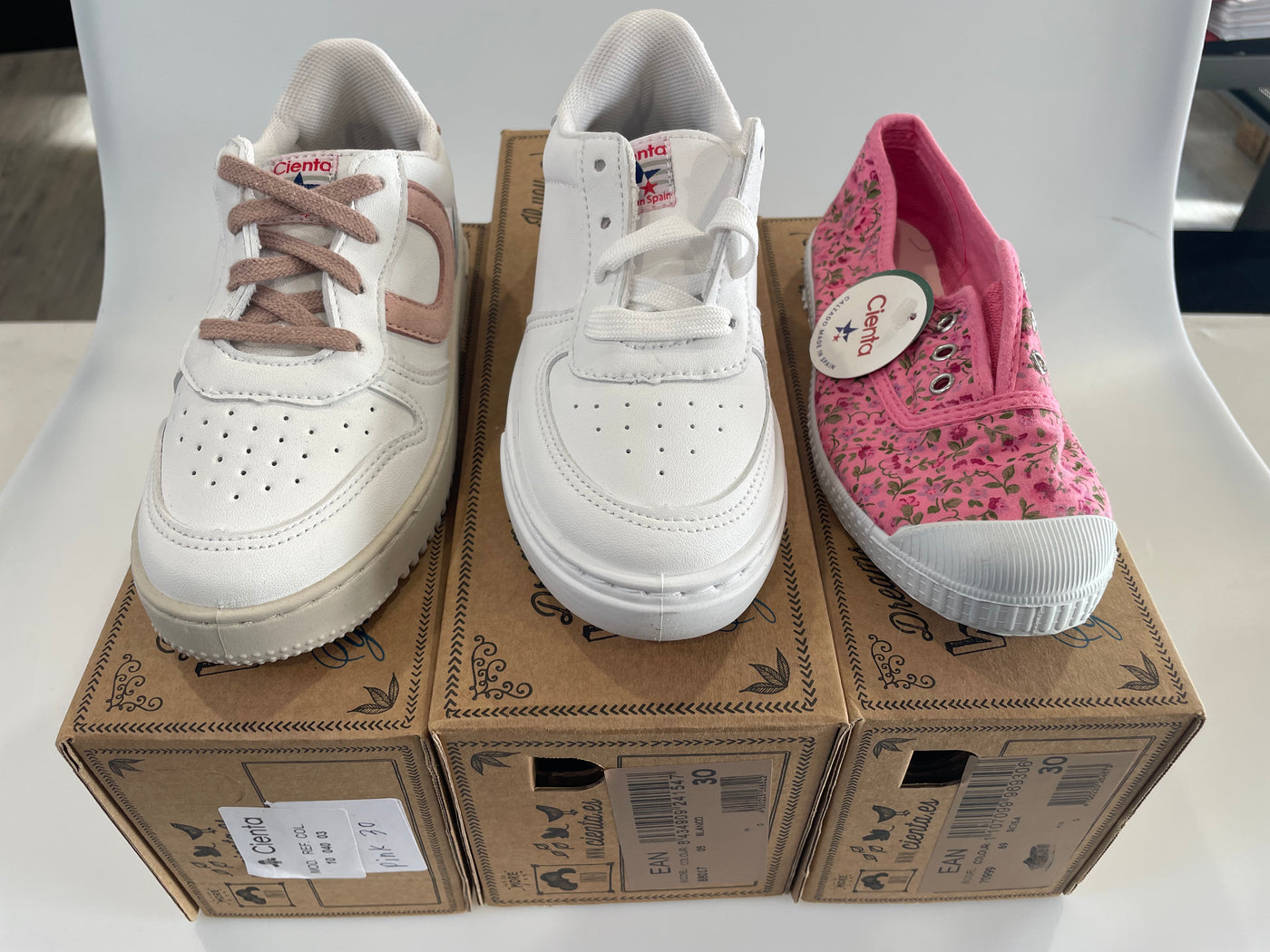 Mixed Samples 30 M EU/12 M US Little Kid