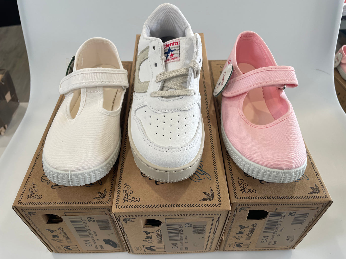 Mixed Samples 29 M EU/11 M US Little Kid